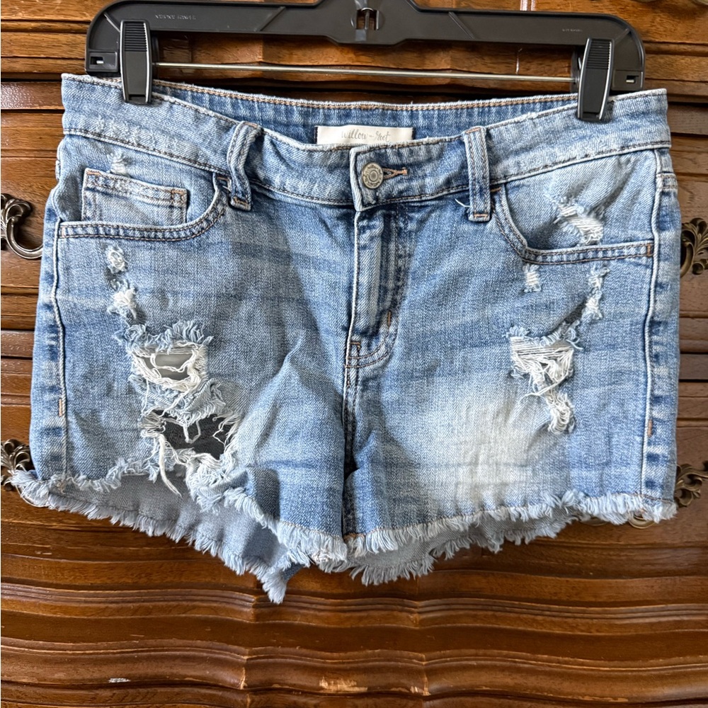 Willow Root Distressed Denim Women Shorts
